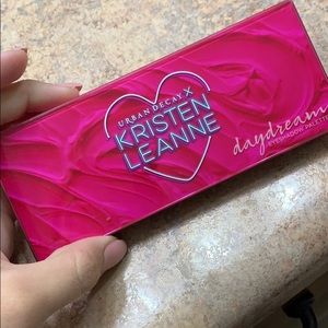 *LE* UD x Kristen Leanne daydream palette